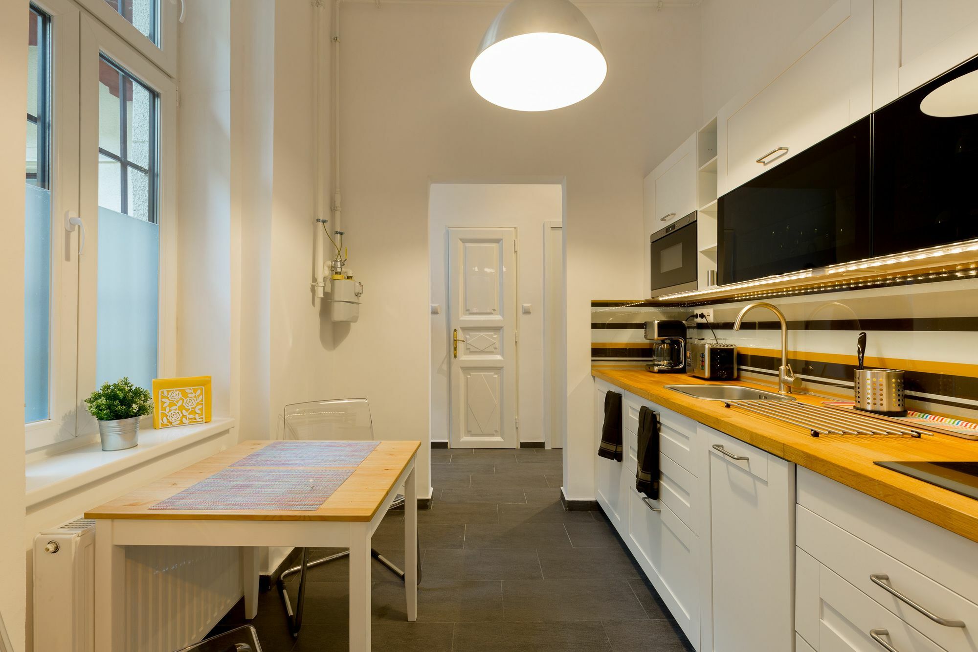 Bpm-Kate'S Central Home In บูดาเปสต์ ภายนอก รูปภาพ
